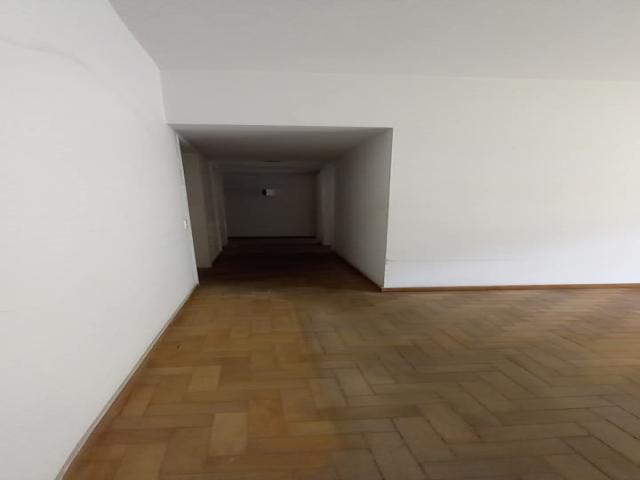 #8 - Apartamento para Venda em Nova Friburgo - RJ